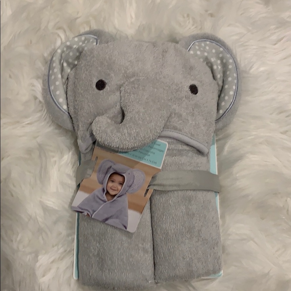 Baby elephant towel